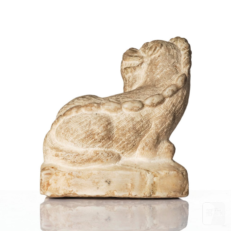 A stone figure of a mythical beast, - 图4